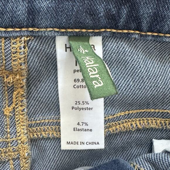 Halara Medium Petite Womens Cuffed Lightweight Denim Jeans Sz M 29 x 24.5 - Picture 3 of 6